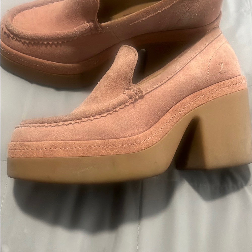 Zodiac Pink Heels Elegant Suede Design